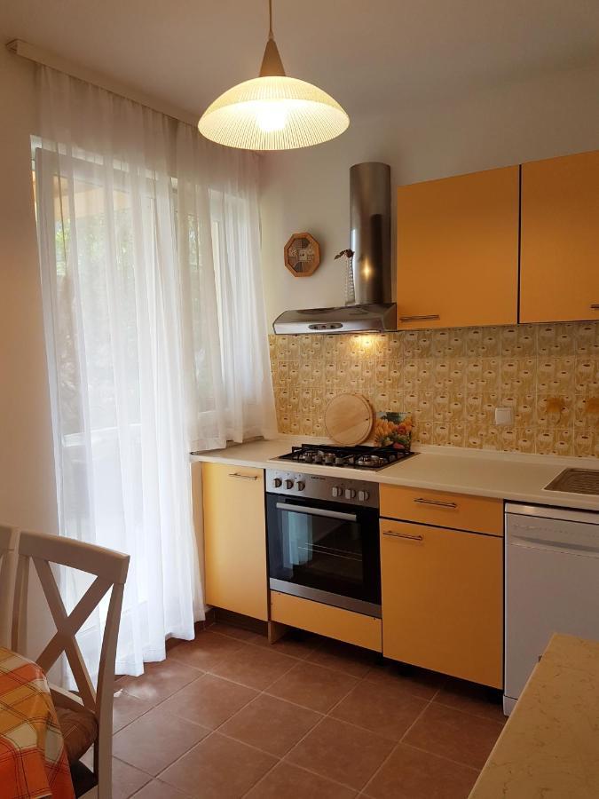 Apartmani Ljerka Malinska Exterior foto